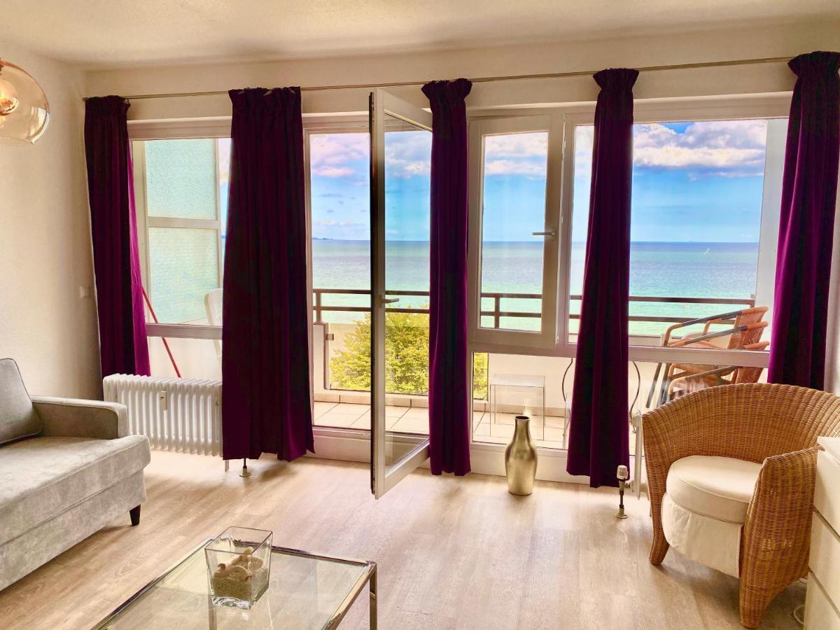 Studio-Apartment mit Panorama-Meerblick und direkter Strandlage in Scharbeutz Exterior foto