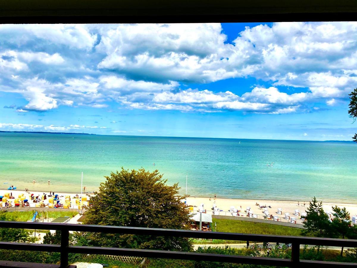 Studio-Apartment mit Panorama-Meerblick und direkter Strandlage in Scharbeutz Exterior foto